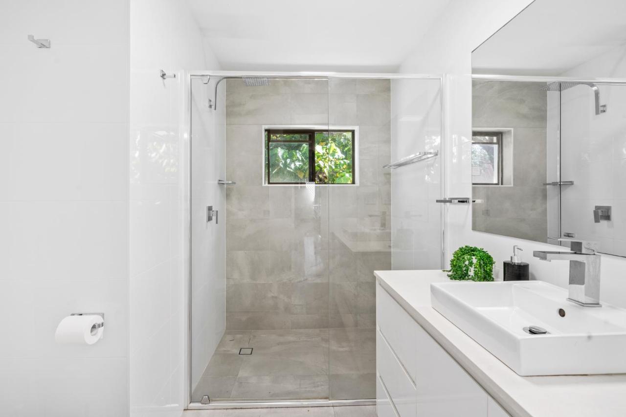 Coco Bella Retreat In Central Surfers - Sleeps 6-8 Gold Coast Ngoại thất bức ảnh
